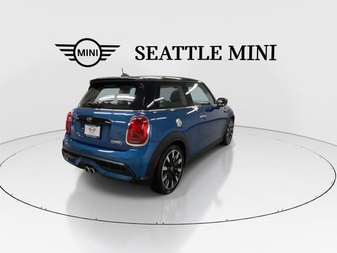 Certified 2023 MINI Cooper S FWD image 11