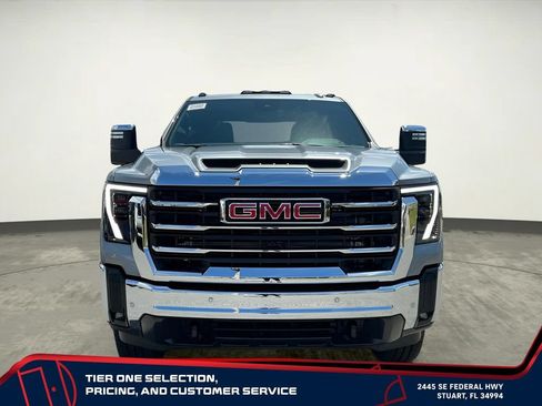 New 2026 GMC Sierra 2500 SLT w/ SLT Premium Package AWD/4WD image 11