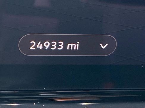 Used 2022 Volkswagen ID.4 Pro RWD image 18