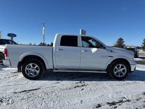 Used 2017 RAM 1500 Laramie w/ Convenience Group image 4