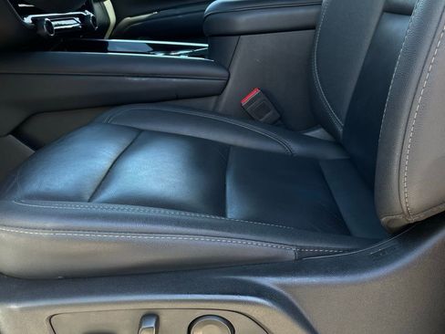 Certified 2025 Chevrolet Tahoe LT image 23