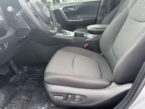 Certified 2023 Toyota RAV4 XLE image 5