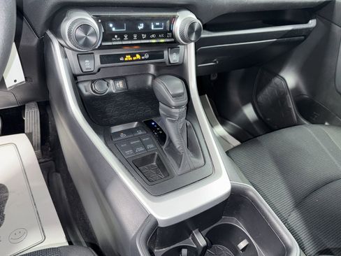 Used 2025 Toyota RAV4 LE image 23