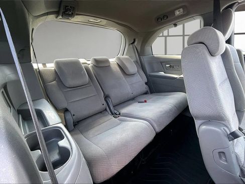 Used 2016 Honda Odyssey SE image 27