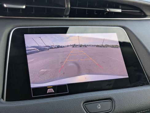 Used 2023 Cadillac XT4 Premium Luxury image 28