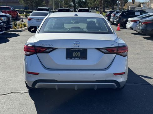 Used 2023 Nissan Sentra SV image 5