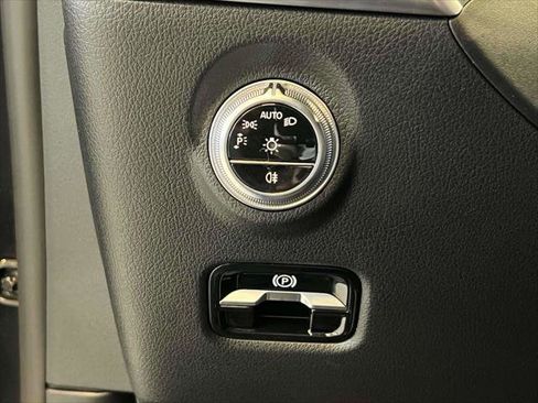 Used 2024 Mercedes-Benz C 300 4MATIC Sedan image 19