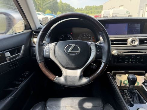 Used 2013 Lexus GS 350 w/ Luxury Pkg RWD image 8