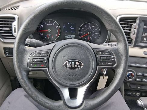 Used 2018 Kia Sportage LX w/ LX Popular Package FWD image 16