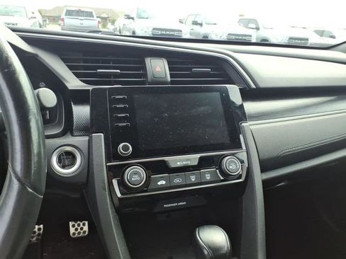 Used 2021 Honda Civic Sport image 9