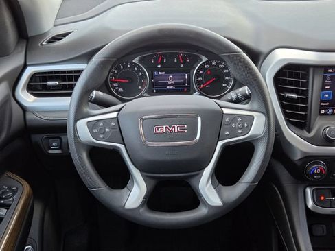 Used 2021 GMC Acadia SLE w/ Driver Convenience Package FWD image 24
