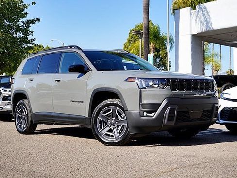 New 2026 Jeep Cherokee Laredo AWD/4WD image 2