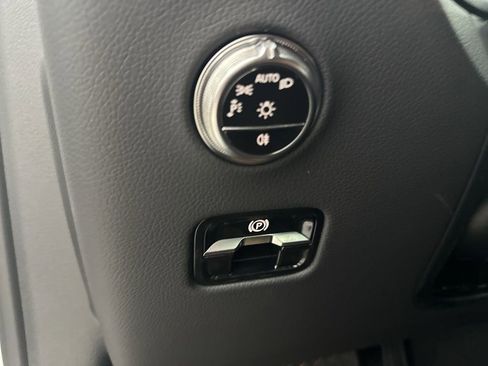 Used 2026 Mercedes-Benz GLC 300 image 18