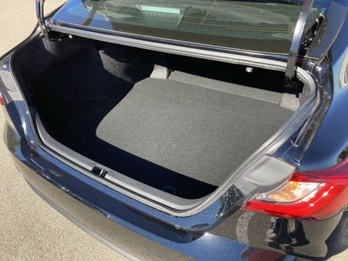 Used 2026 Toyota Camry SE image 22