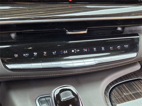 Used 2021 Cadillac Escalade Premium Luxury w/ Driver Assist Tech Package image 26