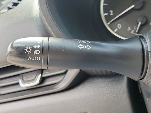 Certified 2021 Nissan Sentra S image 37