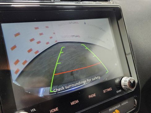 Used 2023 Mitsubishi Outlander Sport LE image 2