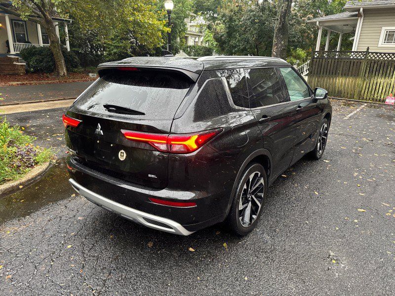 Used 2022 Mitsubishi Outlander SEL FWD image 5