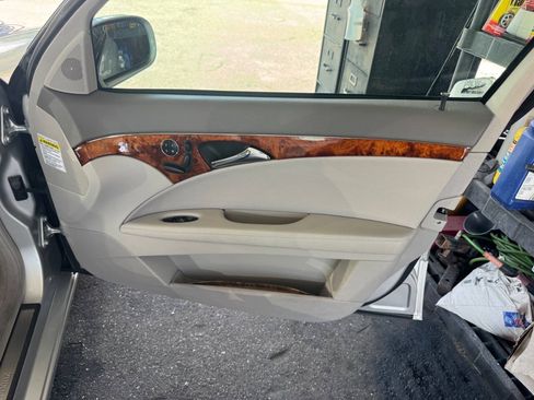 Used 2003 Mercedes-Benz E 320 Sedan image 20