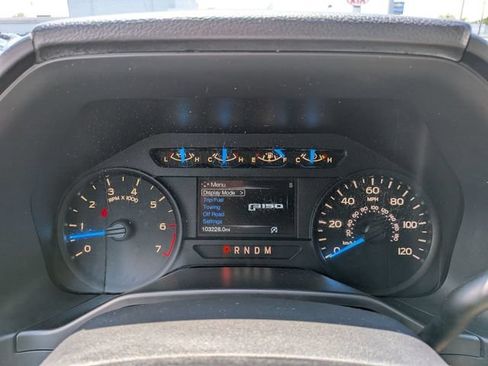Used 2017 Ford F150 XL w/ Equipment Group 101A Mid AWD/4WD image 10