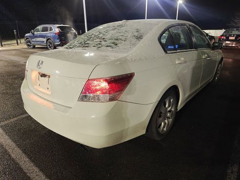 Used 2010 Honda Accord EX-L image 4