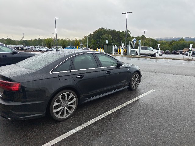 Used 2017 Audi A6 3.0T Premium Plus w/ Driver Assistance Package AWD/4WD image 3
