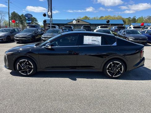 New 2026 Kia K4 GT-Line image 6