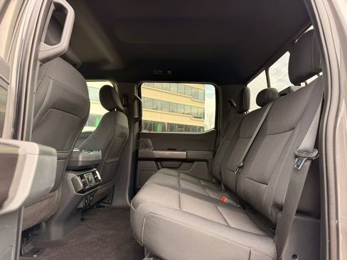 Used 2021 Ford F150 XLT w/ Equipment Group 302A High image 24