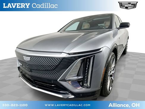 Used 2026 Cadillac Lyriq Signature Luxury w/ Nappa Leather Package RWD image 1