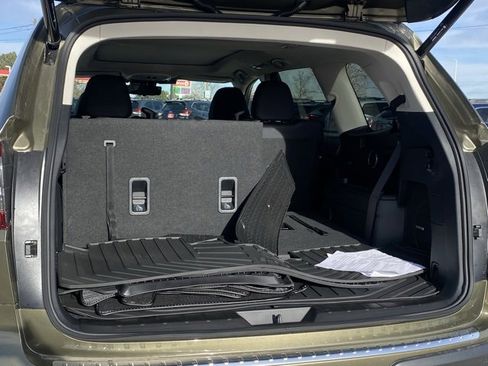 New 2025 Subaru Ascent Touring w/ Popular Package #1 image 25