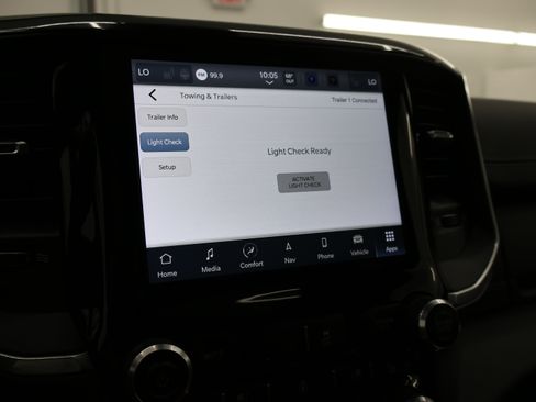 Used 2022 RAM 2500 Laramie w/ Night Edition AWD/4WD image 64