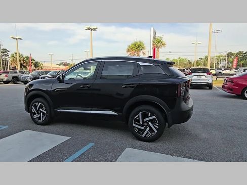 New 2026 Nissan Kicks SV FWD image 26