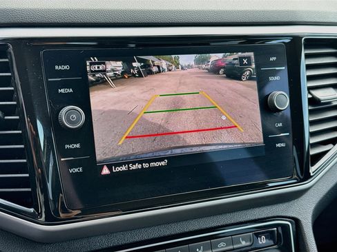 Certified 2022 Volkswagen Atlas SE FWD image 13