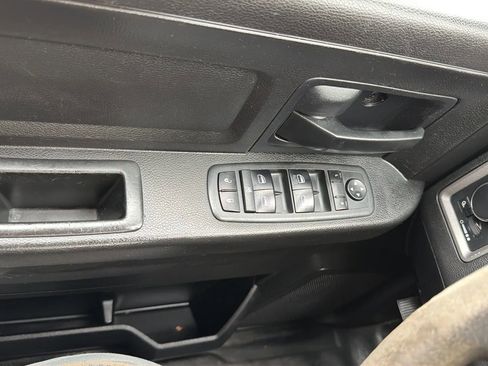 Used 2018 RAM 1500 4x4 Crew Cab w/ Protection Group image 18