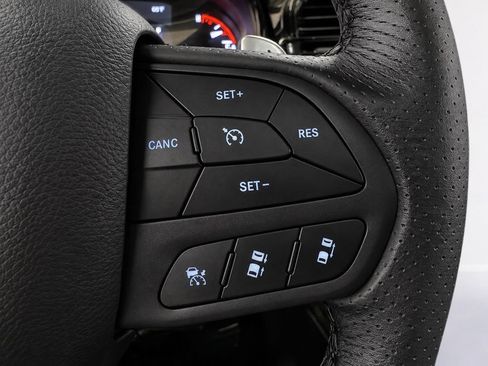 Used 2023 Dodge Durango GT AWD/4WD image 37