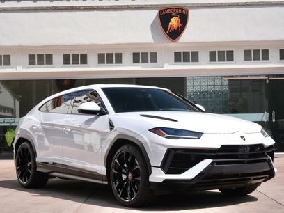 Used 2023 Lamborghini Urus S