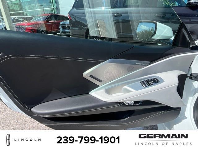 Used 2025 Chevrolet Corvette Stingray Premium Cpe w/ 3LT RWD image 10
