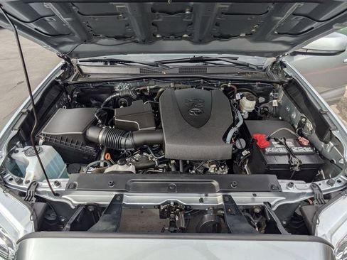 Used 2023 Toyota Tacoma TRD Sport image 23