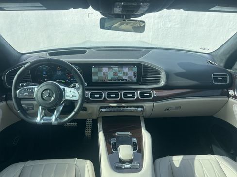 Used 2023 Mercedes-Benz GLS 63 AMG 4MATIC image 12