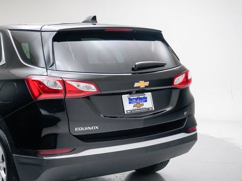 Used 2018 Chevrolet Equinox LT FWD image 4