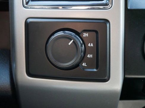 Used 2018 Ford F150 Lariat AWD/4WD image 22