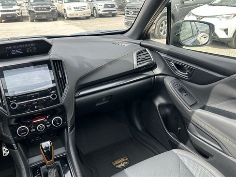 Used 2022 Subaru Forester Wilderness AWD/4WD image 9