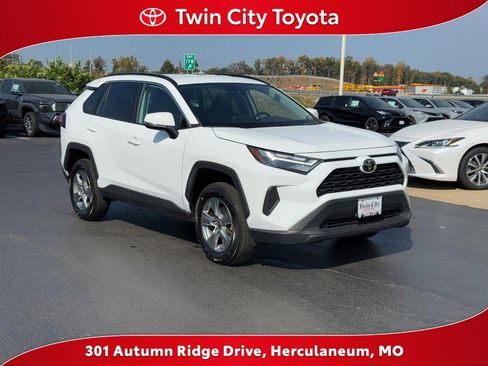 Certified 2023 Toyota RAV4 XLE image 1