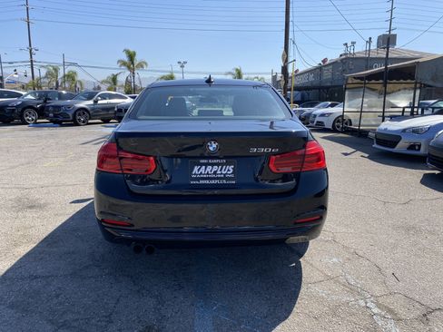 Used 2018 BMW 330e RWD image 8