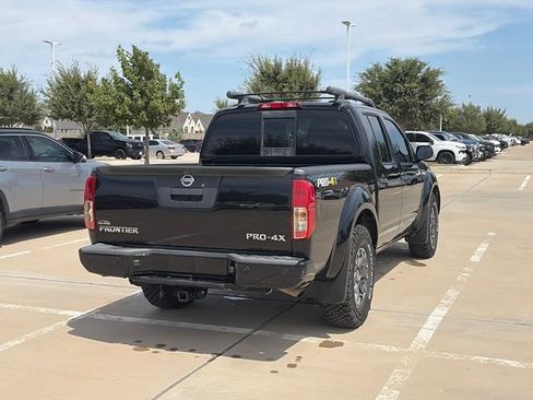 Used 2020 Nissan Frontier PRO-4X AWD/4WD image 9