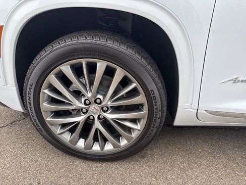 New 2026 Buick Enclave Avenir w/ Super Cruise Package AWD/4WD image 8