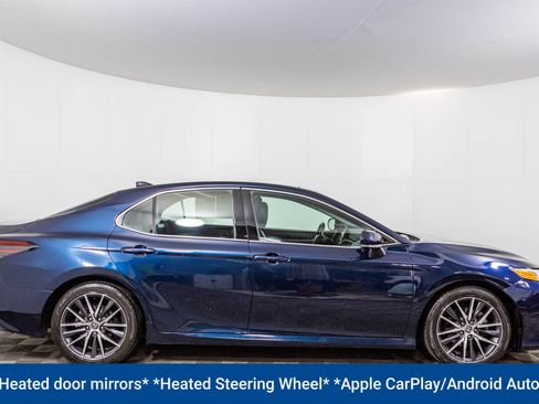 Used 2021 Toyota Camry XLE FWD image 14