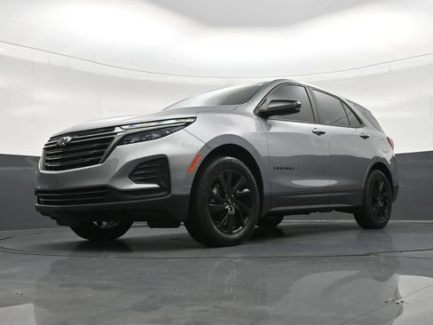 Used 2024 Chevrolet Equinox LS w/ Sport Edition FWD image 24