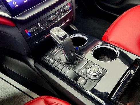 Used 2023 Maserati Ghibli Modena RWD image 15