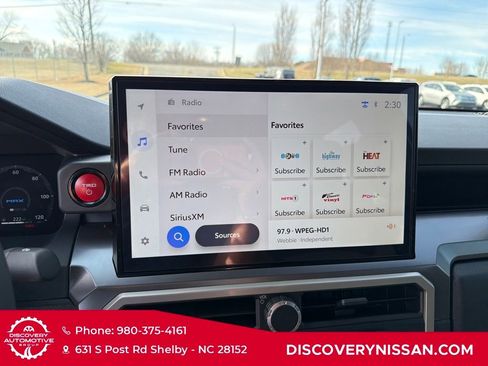 Used 2024 Toyota Tacoma TRD Off-Road image 16